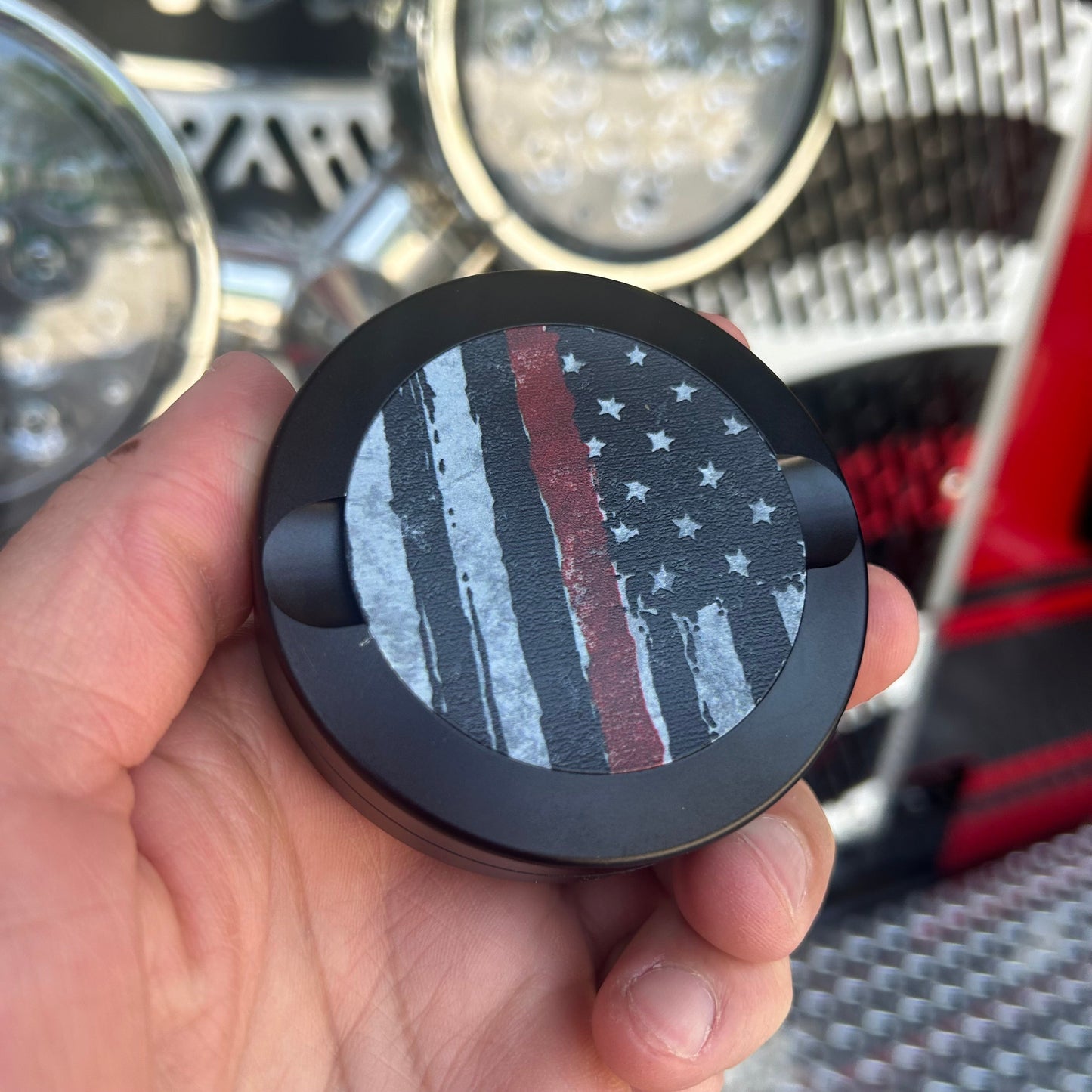 Redline Metal Tin